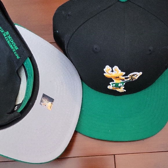 NBA Milwaukee Bucks Retro Bango Hat Set - Picture 3 of 3